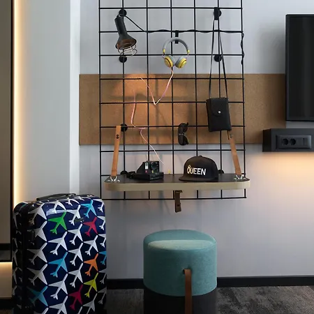 Moxy Ξενοδοχείο 3*