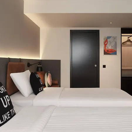 Ξενοδοχείο Moxy 3*